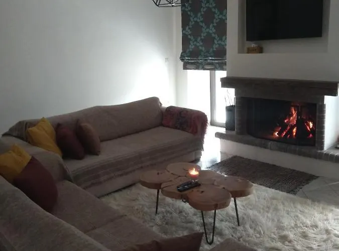 Awesomnest * Dimitsana